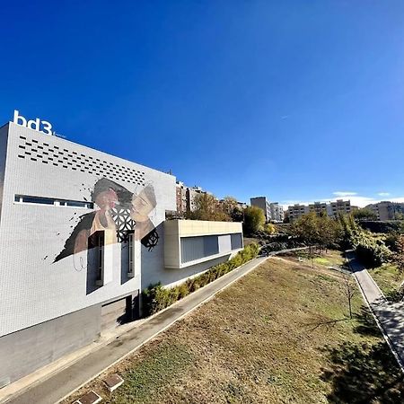 Acogedor Apartamento Entero Terrassa Buitenkant foto